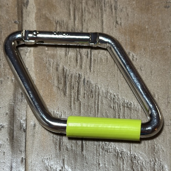 Hermes Perfumes Carabiner - Picture 4 of 6
